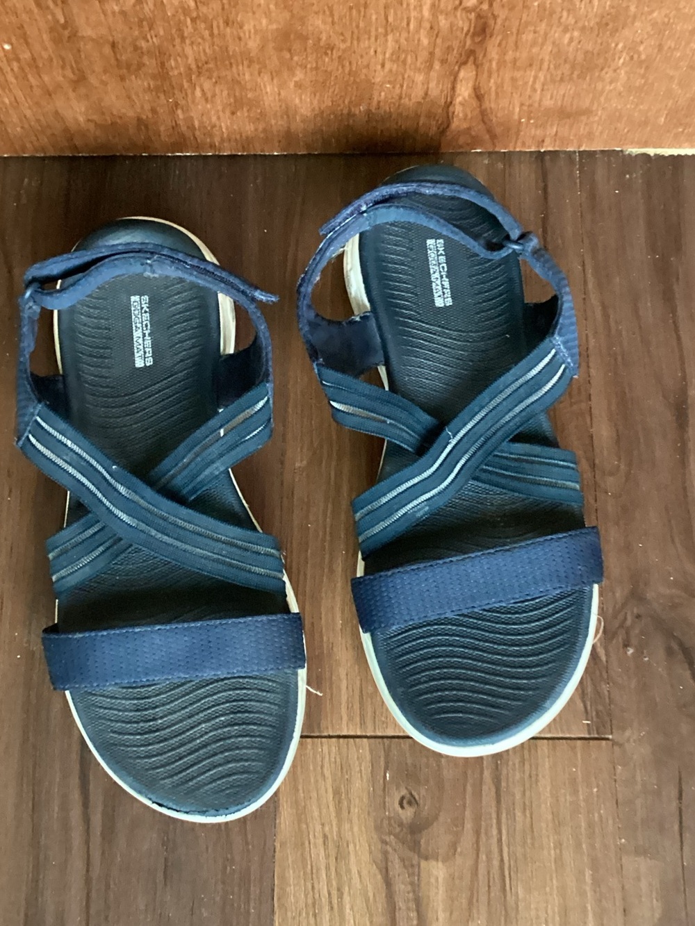Skechers Women's Navy Strappy Comfort Sandals # 140153